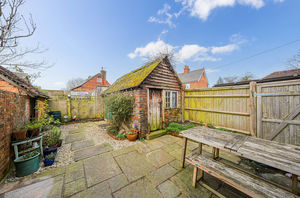 Photo 16- click for photo gallery